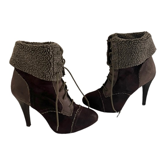 Max Studio Shearling Lace up Boots - Picture 2 of 15